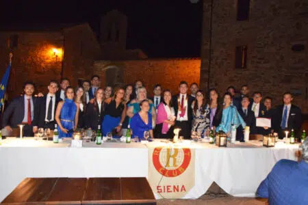 Rotaract Club Siena, Passaggio delle Consegne 2022 da Francesco Piroli a Leonardo Radi