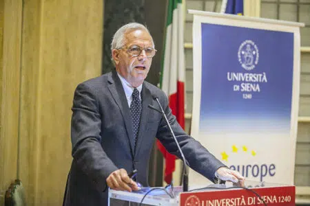 Aous Senese: in pensione il professor Vincenzo De Leo