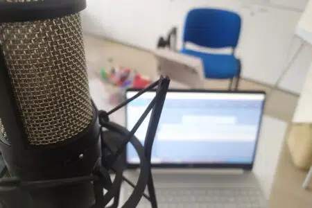”La cultura è la cura”: under 35 impegnati per un podcast che parla di loro