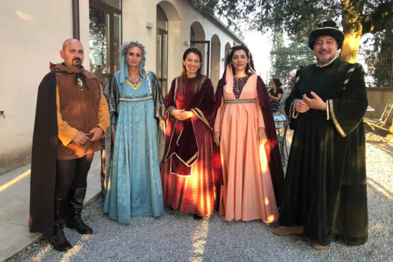 Bruscello 2022, si alza il sipario sul “Decamerone”