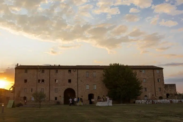 Fondazione Elsa e Bottega 26 insieme per un mese al Cassero di Poggibonsi: apertura straordinaria del bar e tanta musica