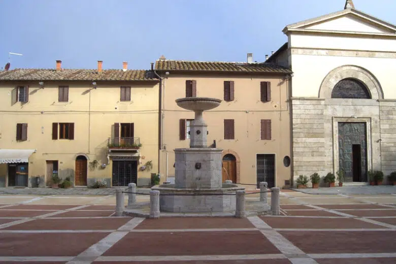 A Castelnuovo, salute e medicina di genere fra sociale e sanità Piazza Marconi a Castelnuovo Berardenga