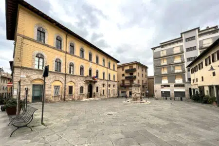 Energia e clima: Poggibonsi pianifica risparmio ed efficientamento Poggibonsi, Palazzo Comunale, piazza Rosselli