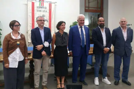 Trasporti emergenza urgenza, la Regione Toscana sigla l’accordo con associazioni di volontariato e Cri