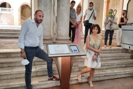Università di Siena, inaugurate le mappe tattili installate nel nel Palazzo del Rettorato