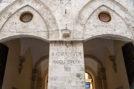 Siena, “Nuove idee e nuovi imprenditori nel settore Life Sciences” Ingresso Rettorato Univesità di Siena