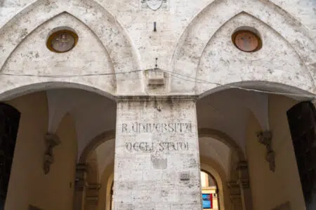 Prorogate le immatricolazioni al primo anno dei corsi di laurea non a numero programmato dell’Università di Siena
