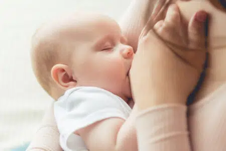 Ospedale di Campostaggia, ripartono gli incontri sull’allattamento Allattamento materno, mamma bambino