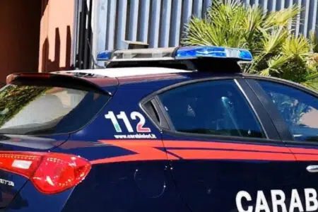 Truffa esercente: identificato e denunciato dai Carabinieri Auto Carabinieri