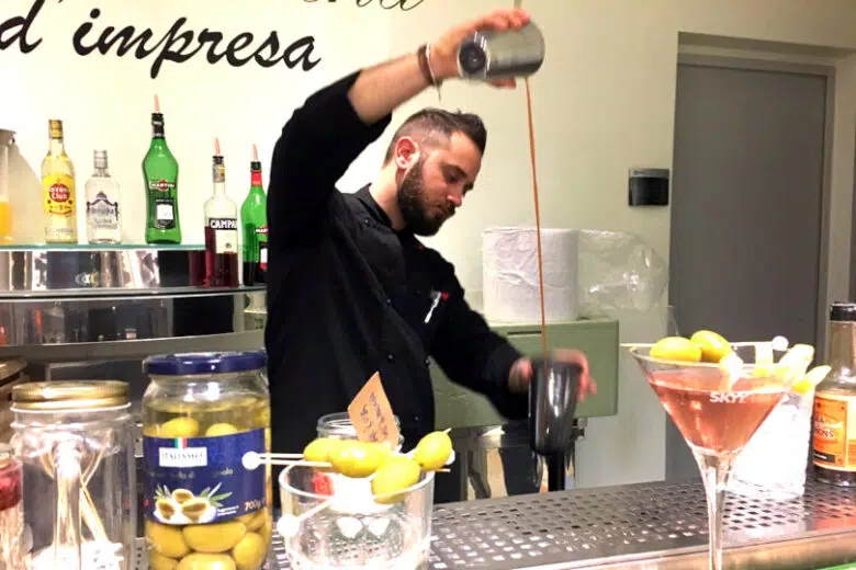 Cocktail, caffetteria e rapporto col cliente: ad ottobre un corso a Siena