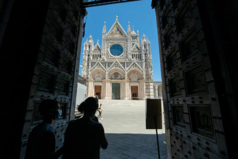 “Pace, bellezza e pienezza”, a Siena il festival tra arte e fede