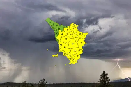 Temporali e rischio idrogeologico, in Toscana codice giallo esteso fino a mezzanotte di oggi, giovedì 15 settembre