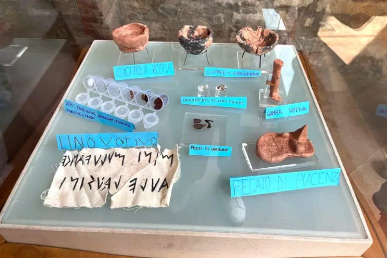 “Un antico mistero da svelare”, in mostra a Castellina in Chianti i lavori dei bambini del campus Mostra bambini al Museo Archeologico del Chianti Senese