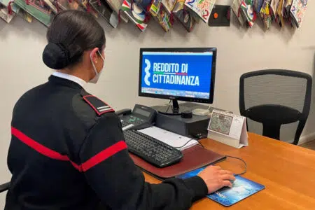 Percepiscono indebitamente il reddito di cittadinanza: quattro denunciati dai Carabinieri