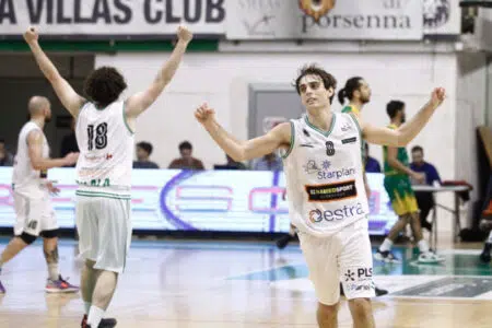 La Mens Sana fa suo il derby con il Costone