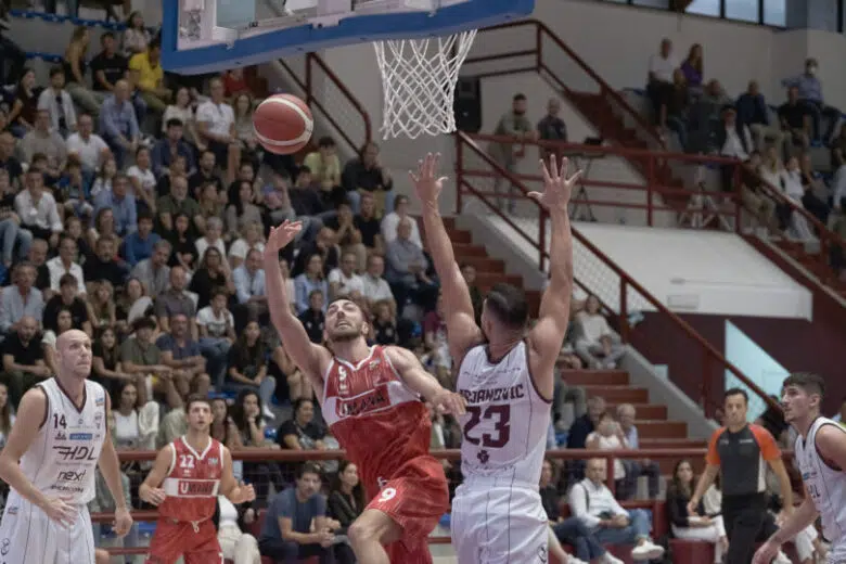 Basket A2, l’Umana Chiusi sconfitta a Nardò dopo un supplementare