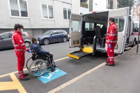 Trasporto gratuito per prestazioni terapeutiche prorogato fino al 31 dicembre Trasporto sanitario
