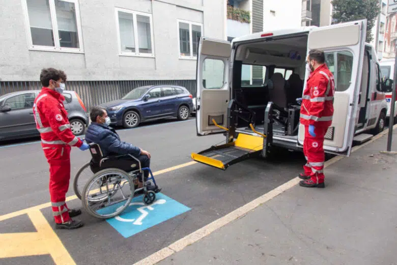 Anche la ricetta per il trasporto sanitario diventa elettronica in Toscana Trasporto sanitario