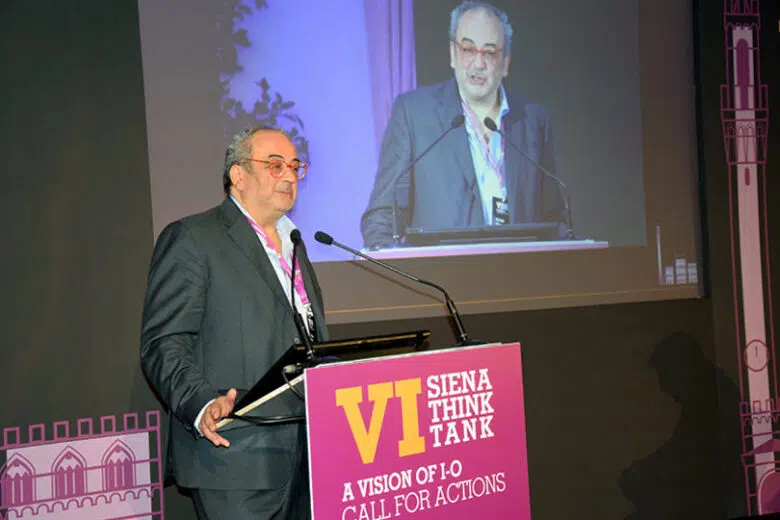 Settimana AIRC per la ricerca sul cancro: il professor Michele Maio ospite a “Elisir” per parlare di Immuno-Oncologia