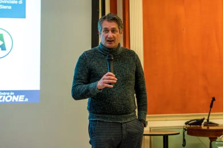 Azione Siena: ”Ricordiamo alla Giunta De Mossi le responsabilità del Comune sul tema dei migranti”