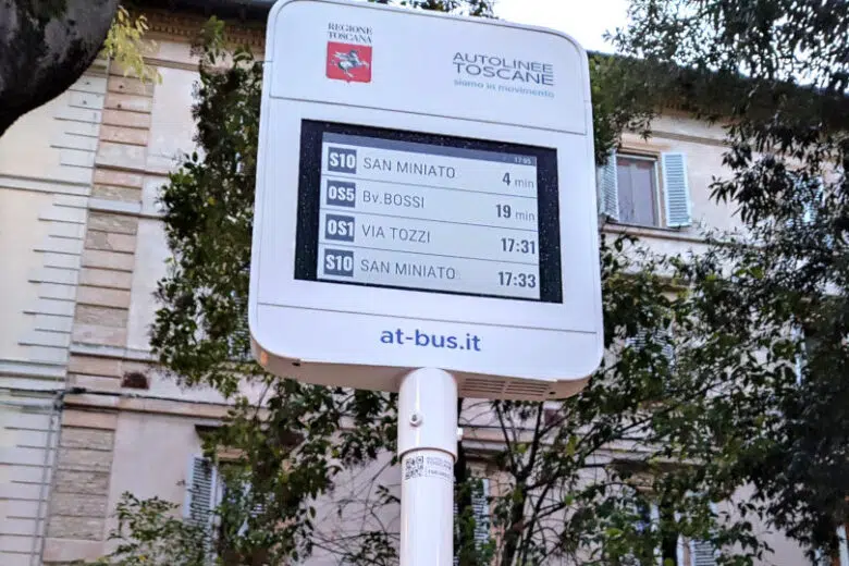 Autolinee Toscane, installate 24 nuove paline elettroniche sul territorio provinciale di Siena Autolinee Toscane palina intelligente