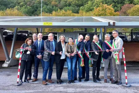 Ospedale Campostaggia, inaugurato l’impianto fotovoltaico