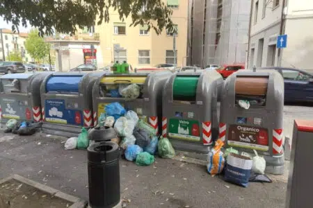 Azione Poggibonsi: “Riorganizzazione del servizio di raccolta dei rifiuti, una occasione da non sprecare”