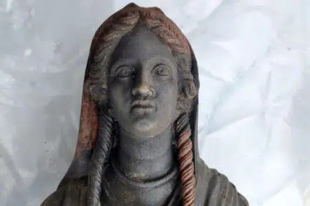 Gruppo Archeologico Colligiano, incontro sul santuario ritrovato di San Casciano dei Bagni Bronzo San Caciano dei Bagni