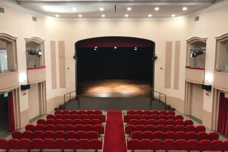 Nuovo appuntamento al Teatro Vittorio Alfieri di Castelnuovo Teatro Alfieri a Castelnuovo Berardenga