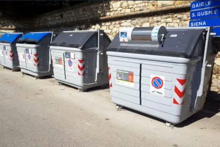 Siena Sostenibile: “I cassonetti “tagliole per le mani” sono da rivedere” Cassonetti raccolta differenziata Castelnuovo