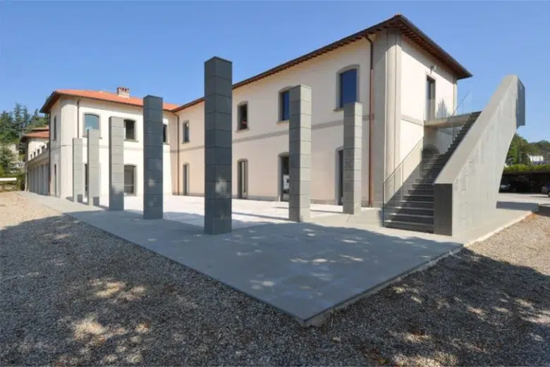Ex Cantine Ricasoli a Gaiole in Chianti
