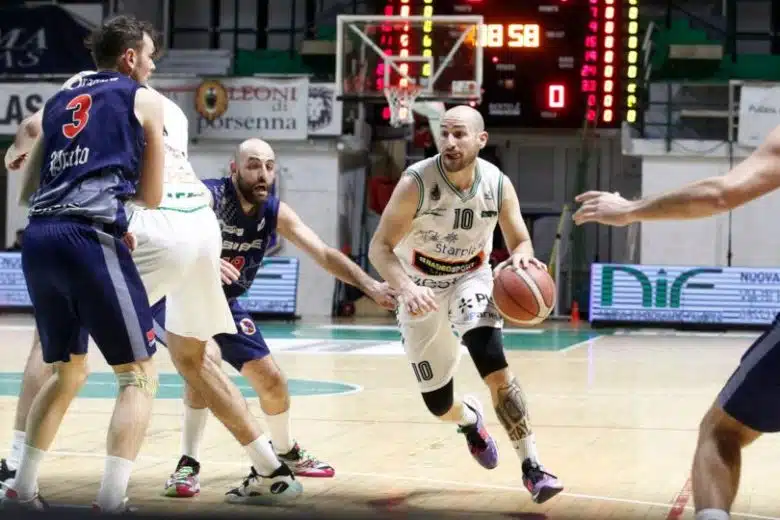 Basket C Gold, sconfitta casalinga per la Mens Sana contro Prato