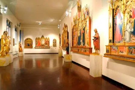 Visite accompagnate gratuite alla Pinacoteca di Siena Pinacoteca Nazionale di Siena, salone Sano di Pietro