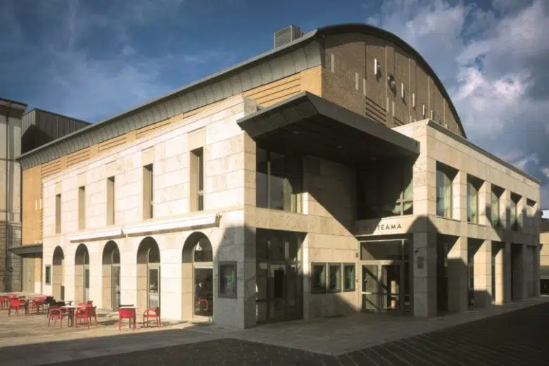 Al Politeama il convegno “La periferia si fa centro” Teatro Politeama Poggibonsi