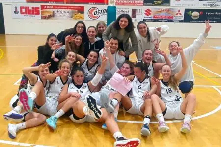 Grande vittoria per le ragazze del Costone contro la Nico Basket