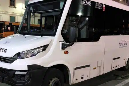 Nel parco mezzi di AT 21 bus su misura per le esigenze di territorio e comunità locali