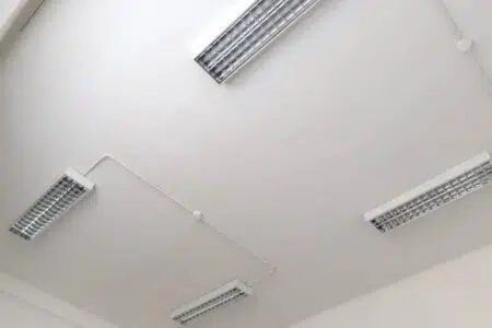 Nella scuola media “San Bernardino” di Siena installati nuovi corpi illuminanti a led