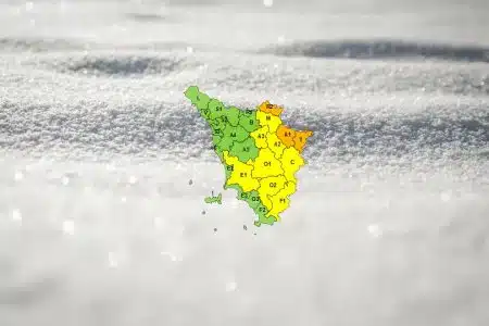 Neve e vento, codici giallo e arancione per appennino orientale e centro sud