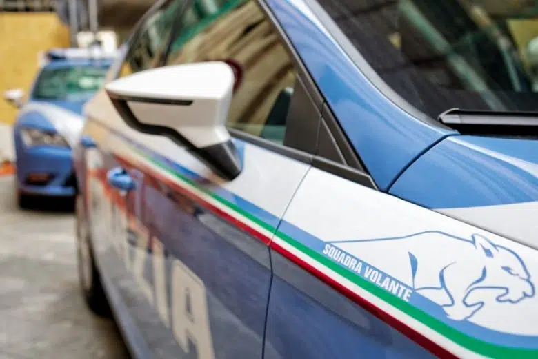 Chiusi, due borseggiatrici pregiudicate denunciate dalla Polizia Volante Polizia di Stato