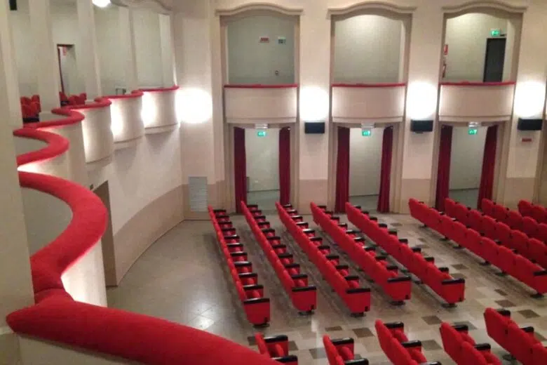“Buffoni all’inferno”, al Teatro “V. Alfieri” di Castelnuovo Berardenga