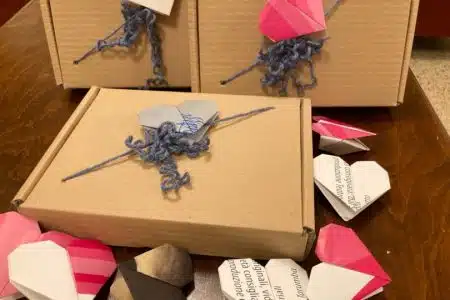 “IlluminarSi” il cuore a San Valentino con le box dei Teatri di Siena