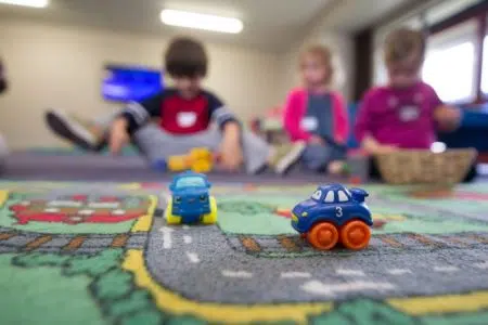 Nidi Gratis, a Colle di Val d’Elsa misura per 57 famiglie Asilo nido, bambini che giocano