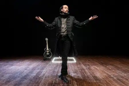Al Politeama “Shakespearology, un’intervista immaginaria a William Shakespeare”