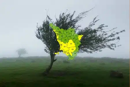 Codice giallo in parte della Toscana per vento e mareggiate fino alla mattina di sabato 11 marzo