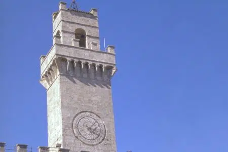 Montepulciano, dal 1° aprile torna aperta al pubblico la Torre del Palazzo comunale