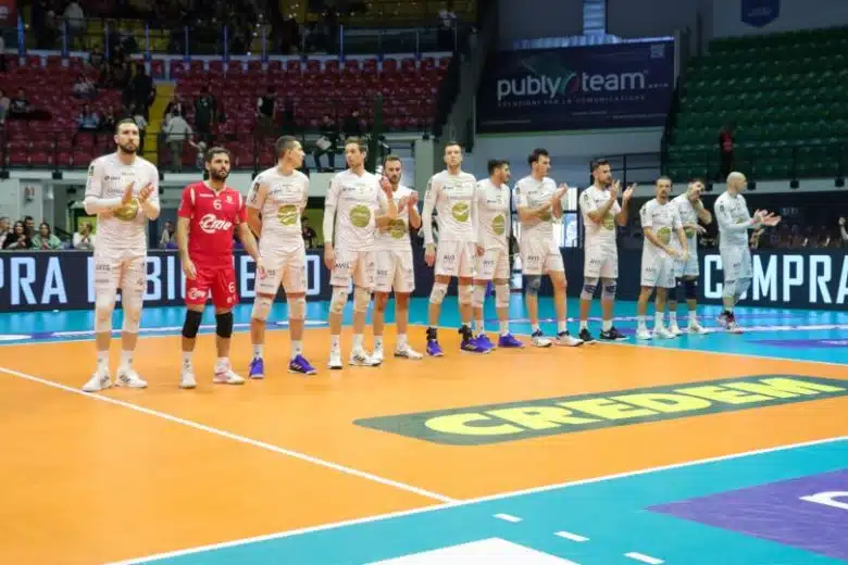 Superlega, la Emma Villas Siena sconfitta a Monza retrocede in A2