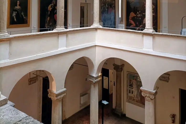 Domenica al Museo a Siena per la Festa della Repubblica Pinacoteca Nazionale di Siena, cortile interno