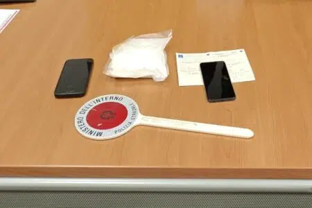 Trovato con mezzo chilo di cocaina nell’auto: arrestato dalla Polstrada di Montepulciano