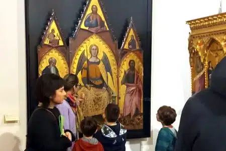Educational della Pinacoteca di Siena per presentare le attività didattiche PInacoteca di Siena, Scoprilarte