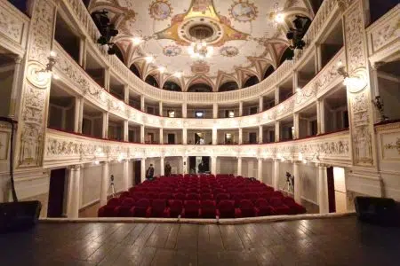 Mattia Savelli: “Teatro Ciro Pinsuti di Sinalunga monumento nazionale” Teatro Ciro Pinsuti di Sinalunga